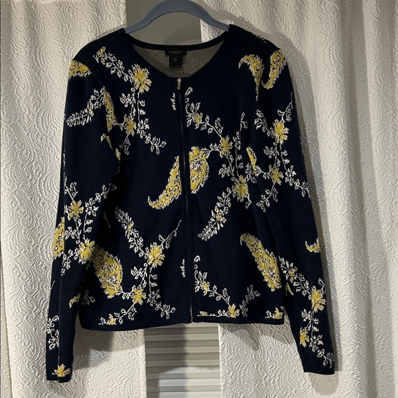 Ann Taylor Sweaters - Ann Taylor Navy Floral 100% Cotton Zip Cardigan Small